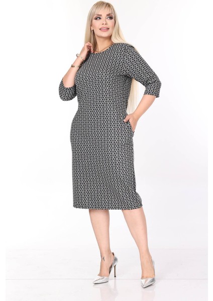 Çift Cepli Desenli Esnek Kışlık Büyük Beden Midi Elbise 44D-2710 fırsatları