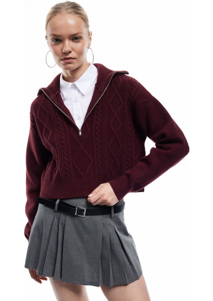 Yarım Fermuarlı Yaka Uzun Kollu Saç Örgü Dokulu Triko Kazak