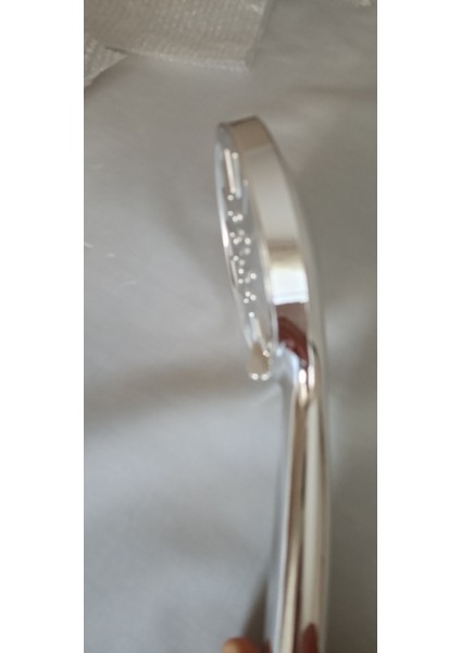 Büyük 2'li Metalik El Duşu Başlığı, Şık ve Dayanıklı Kullanım Sağlar.