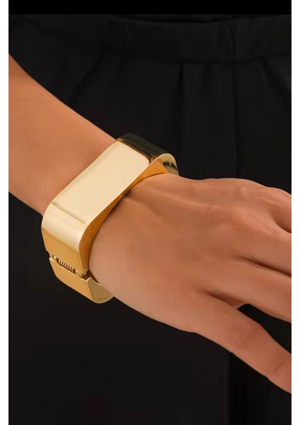 Özel Seri Altın Rengi Kare Form Kelepçe Bileklik (Iç Çapı:6cm) fiyatları