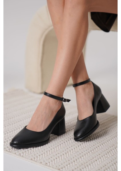 Josephine Kadın Mat Siyah Topuklu Ayakkabı indirimleri