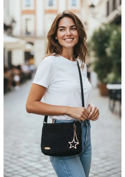 El Yapımı Kol Çantası