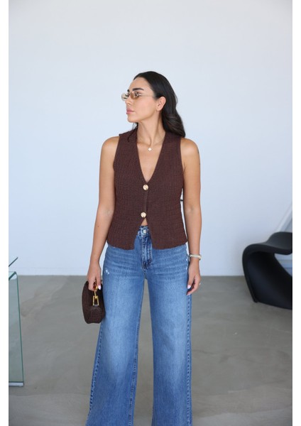 V Yaka Gold Düğmeli Yelek