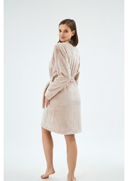 Kadın Yumuşak Dokulu Cepli Kemerli Bej Sabahlık C6T7N071 modelleri