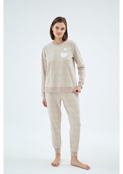 Kadın Uzun Kollu Kalp Desenli Ekose Jogger Paça Bej Pijama Takımı C3T2N071