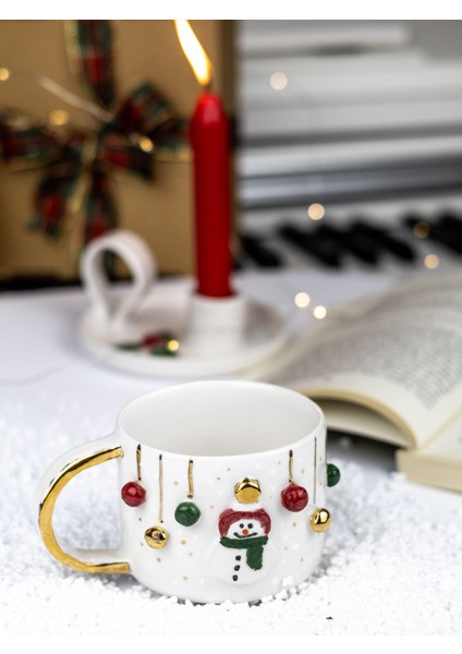 24K Altın Süslemeli El Yapımı Kardan Adam, Yılbaşı, Yeni Yıl, Kış ve Kar Temalı Seramik Mug Hediye fiyatları