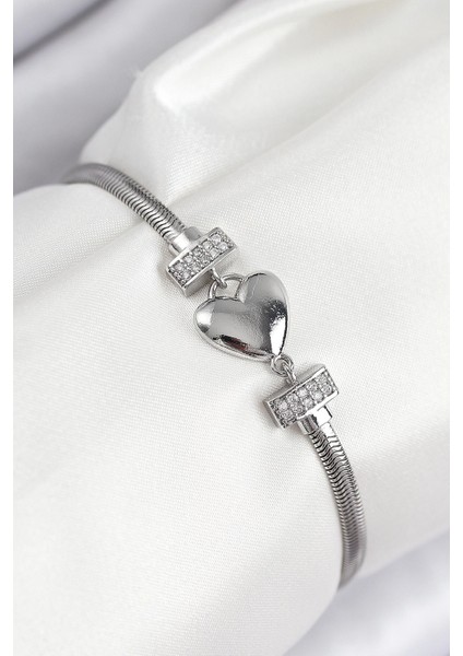 Bfs Pirinç Zirkon Taşlı Kalp Model Gümüş Renk Kadın Bileklik