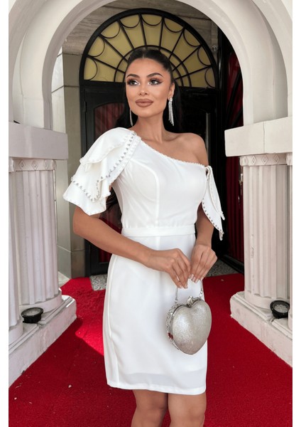 Krep Kumaş Omuz Detaylı Mini Elbise - Beyaz fırsatları