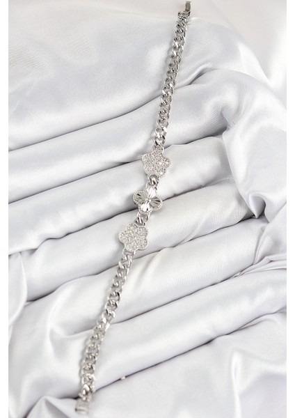 Bfs Pirinç Zirkon Taşlı Yonca Model Gümüş Renk Kadın Bileklik fiyatları