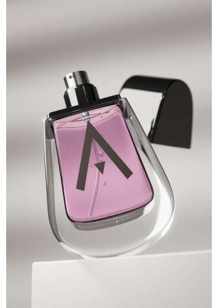 Eau De Perfume Eclat 45 ml - Koyu Pembe Parıltı - Kadın Parfümü fırsatları