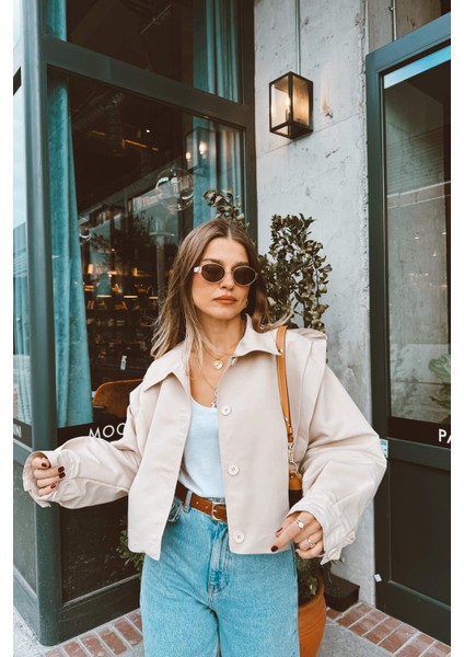 Taş Rengi Pile Detaylı Astarlı Ceket