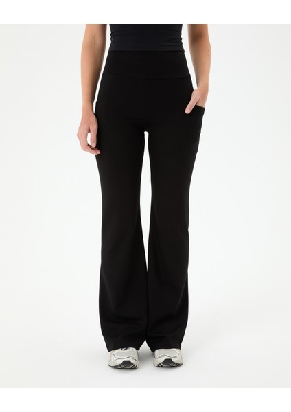 Siyah Cepli Flare Pantolon