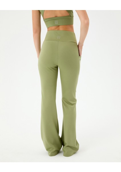 Matcha Cepli Flare Pantolon fiyatları