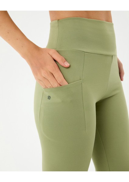 Matcha Cepli Flare Pantolon modelleri