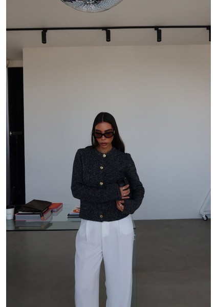 Çift Cepli Buklet Düğmeli Hırka