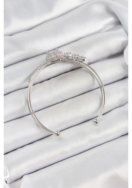 Bfs Pirinç Gümüş Renk Kalpli Zirkon Taşlı Kadın Bileklik fiyatları