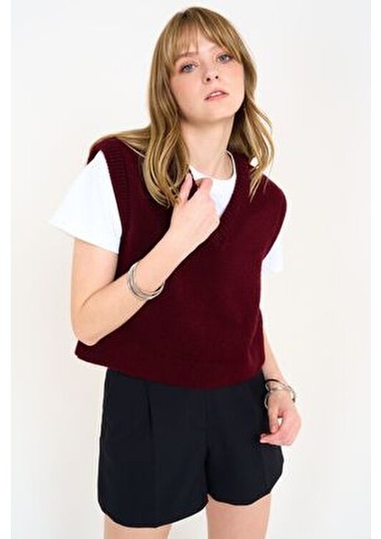 Kadın Cherry V Yaka Fitilli Kenarlı Kolsuz Süveter modelleri