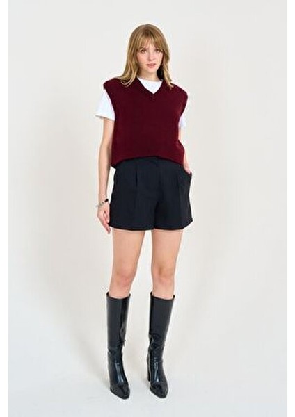 Kadın Cherry V Yaka Fitilli Kenarlı Kolsuz Süveter fırsatları