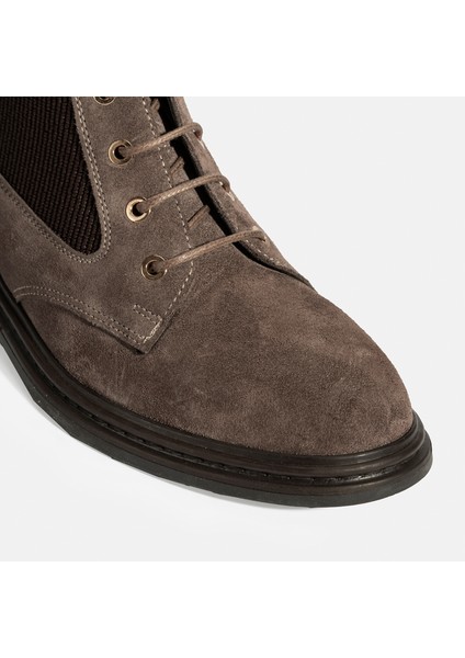 Kadın Vizon Lastik Detaylı Bağcıklı Süet Postal Bot