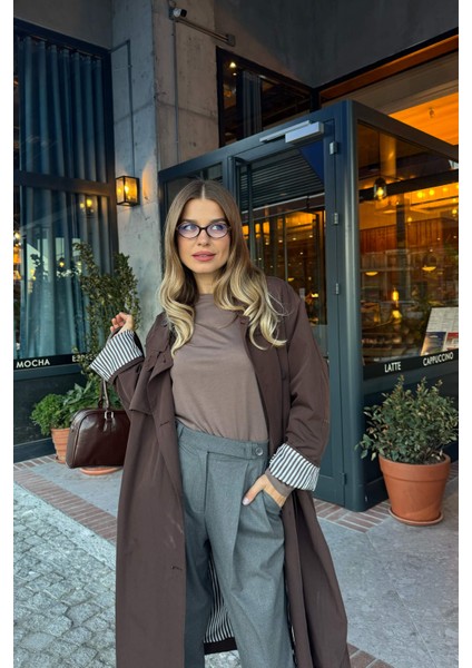 Kahverengi Bisiklet Yaka Premium Bluz fırsatları