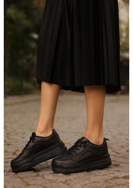 Kadın Günlük Yüksek Taşlı Taban Rahat Kalıp Yürüyüş ve Ortopedik Spor Ayakkabı Bej