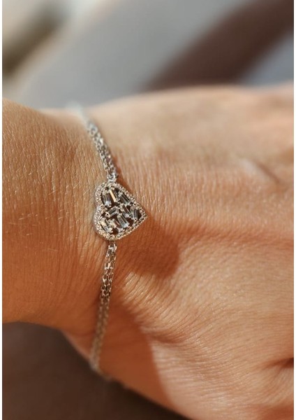 925 Ayar Gümüş Baget Zirkon Taşlı Kalp Bileklik