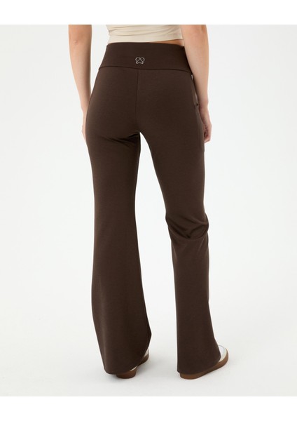 Kahverengi Cepli Flare Pantolon fiyatları