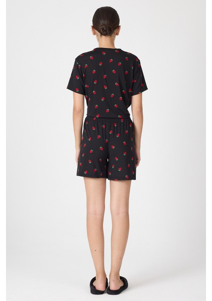 Siyah Çilek Desenli Kadın Pijama Takımı 3409
