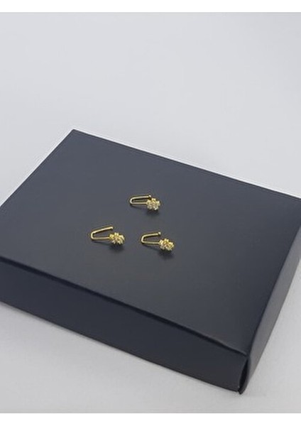 925 Ayar Gümüş (3 Adet) Altın Kaplama Zirkon Taşlı (Deliksiz) ''yıldız'' Hızma(En:4mm Boy 4mm)