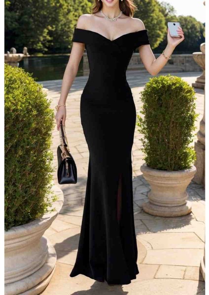 Kadın Dalgıç Kumaş Kayık Yaka ve Dekolte Detaylı Elbise, Kırmızı Gül Figürlü Kolye Hediye modelleri