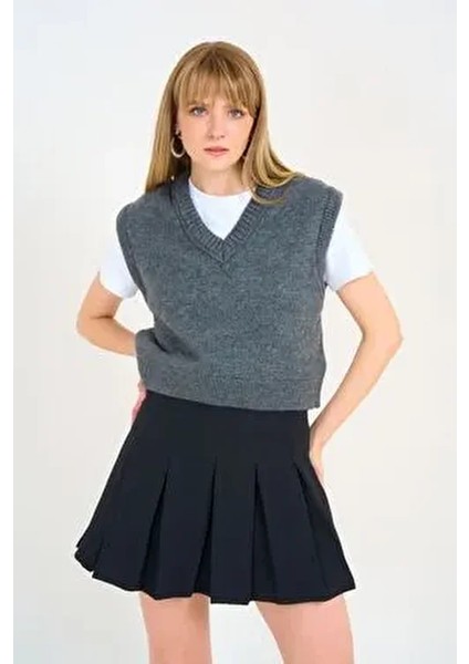 Kadın Antrasit V Yaka Fitilli Kenarlı Kolsuz Süveter
