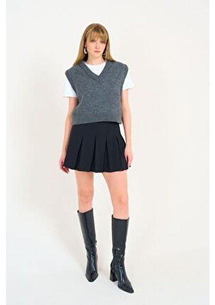 Kadın Antrasit V Yaka Fitilli Kenarlı Kolsuz Süveter