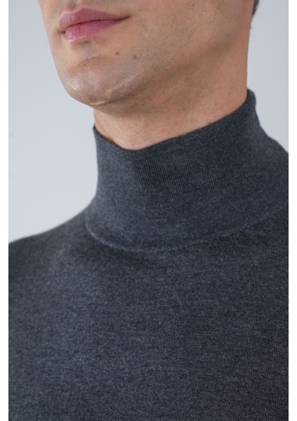 Erkek Yün Basic Yarım Balıkçı Yaka Triko Antrasit TR23KNOS23210_D58 fırsatları