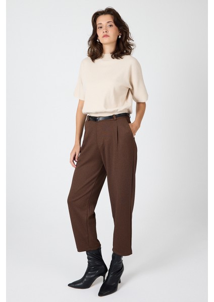Kahve Pileli Kemerli Kadın Kumaş Pantolon 8120A modelleri