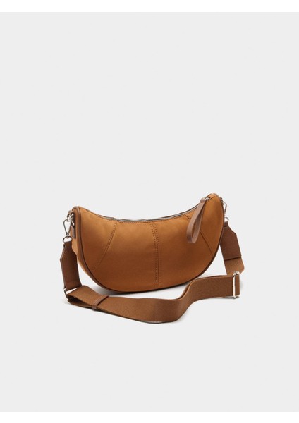 Teknik Kumaş Çapraz Askılı Çanta fırsatları