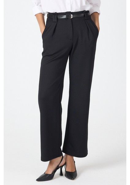 Siyah Pileli Kemerli Kadın Kumaş Pantolon 8119A fırsatları
