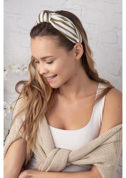 Yağ Yeşili Beyaz Çizgili Taç fiyatları