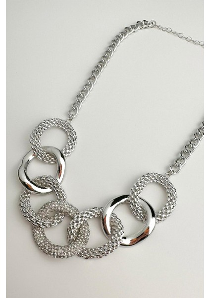 Gümüş Rengi Iç Içe Asimetrik Kolye fiyatları