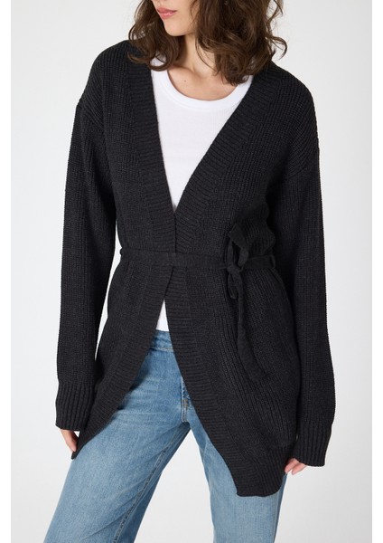 Siyah Kuşaklı Örme Kadın Hırka 6905 indirimleri