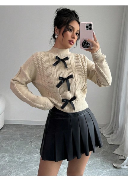 Örgülü Fiyonk Detaylı Triko Kazak indirimleri