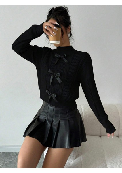 Örgülü Fiyonk Detaylı Triko Kazak fırsatları