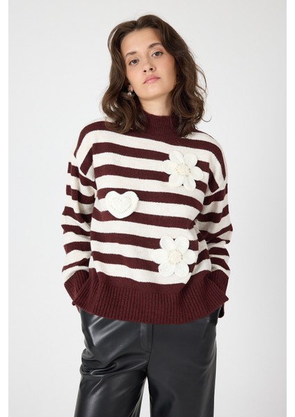 Bordo Çizgili İşleme Detaylı Kazak 7090 fiyatları