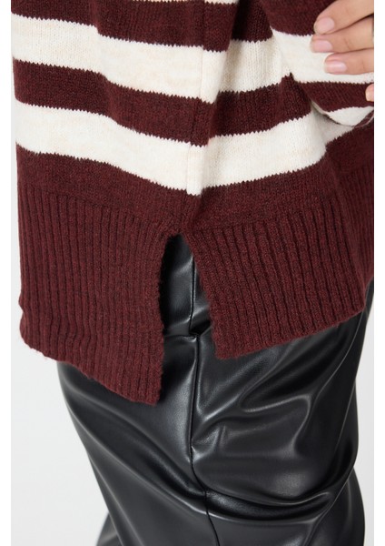 Bordo Çizgili İşleme Detaylı Kazak 7090 indirimleri