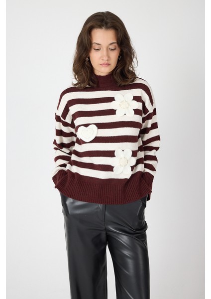 Bordo Çizgili İşleme Detaylı Kazak 7090