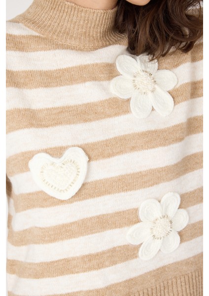 Bisküvi Çizgili İşleme Detaylı Kazak 7090 indirimleri