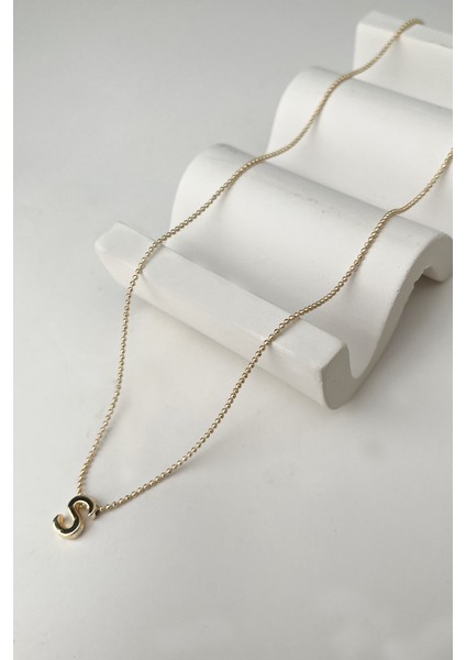 Altın Rengi Üç Boyutlu S Harfi Kolye (45+5cm)