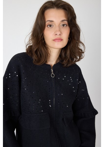 Siyah Pul İşlemeli Cepli Fermuarlı Kadın Hırka 2447 indirimleri