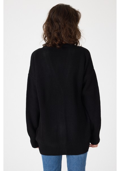 Siyah V Yaka Düğmeli Örme Kadın Hırka 6765