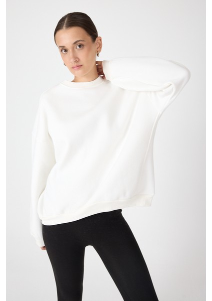 Ekru Bisiklet Yaka Oversize Kadın Sweatshirt 9152M