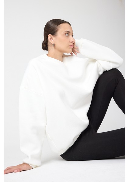 Ekru Bisiklet Yaka Oversize Kadın Sweatshirt 9152M